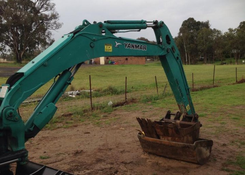 Yanmar Vio 1050 5t Excavator 2