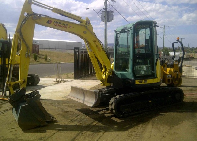 Yanmar VIO50-U 5.5t Excavator  2