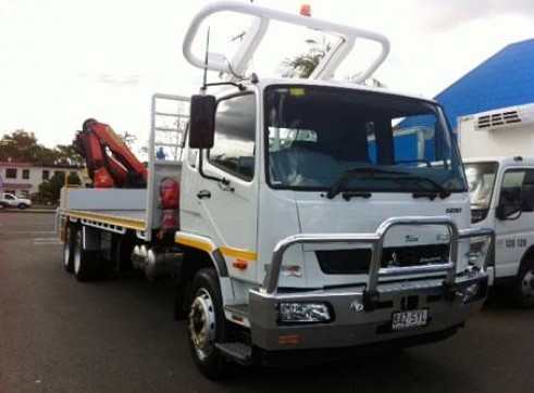  2WD 9 Tonne Single Cab Tray Tuck with Crane rear mounted