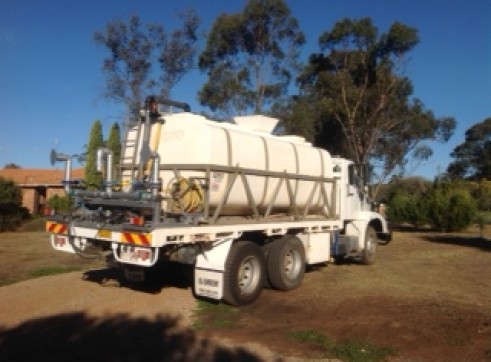 12000LT WATER TRUCK FOR HIRE 3