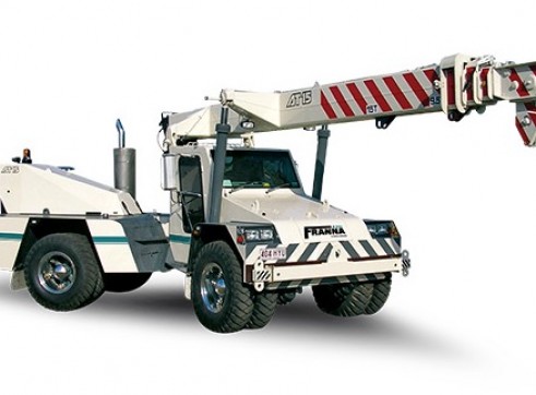 15T Franna Pick and Carry Crane
