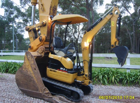 2004 1.5t Caterpillar 301.5 Excavator 2