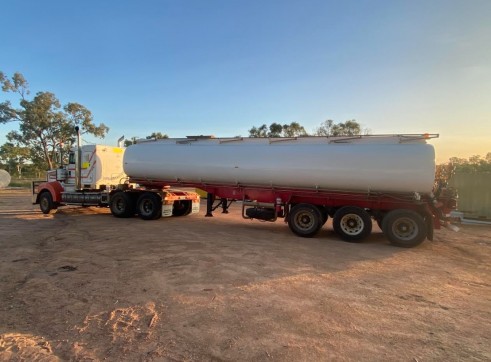 2019 semi water tankers available for dry hire