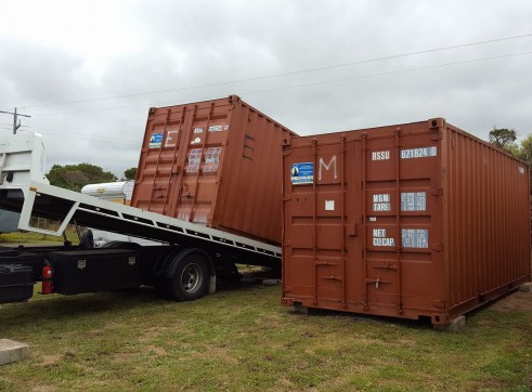 20FT Containers (b grade)