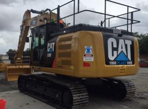 30T Caterpillar Excavator w/GPS