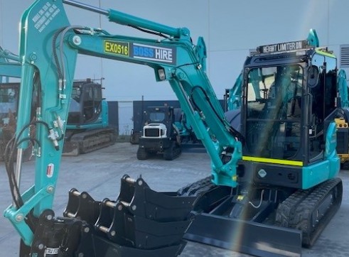 5T Kobelco Excavator with Height Limiter 3