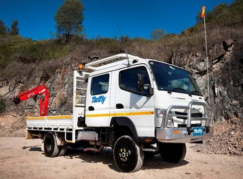 4WD 6 Tonne Single Cab Tray Truck with Crane front mounted, 1