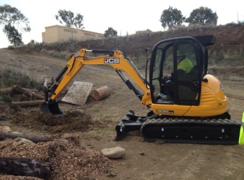 5.5 ton JCB Excavator - Brand New 1