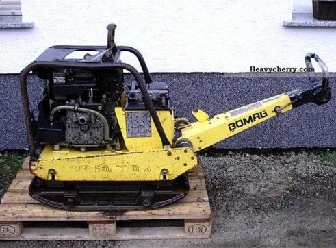 50/52 D-3 Bomag Compaction Plate