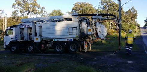 5000L VAC FOR WET HIRE 11