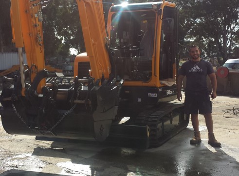 6.5 tonne tracked excavator 
