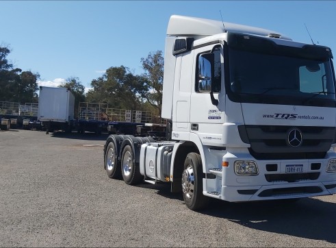 90T rated Actros Prime Mover 4