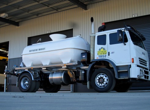 Acco 2350 9,000Lt 4x2 Water Truck 3