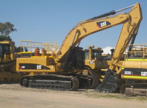 CAT 345D Excavator