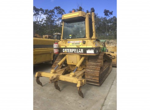 CAT D5N Dozer for hire NMS112 2