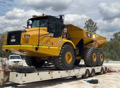 Caterpillar 745 Articulated Truck - Mine Spec 1