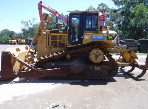 Caterpillar D6T Dozers - Swamp & Conventional -  6 Available 5