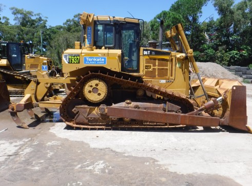 Caterpillar D6T Dozers - Swamp & Conventional -  6 Available 6