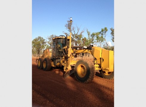 Grader Hire 140 and 12M Cairns 