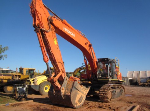Hitachi ZX520LCH-3 Hydraulic Excavator