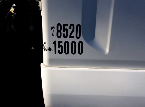 ISUZU 900 FTR Premium Auto Flat bed Crane HIAB truck 4