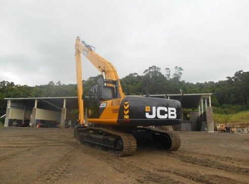 JCB JS360 Longreach Excavator 4