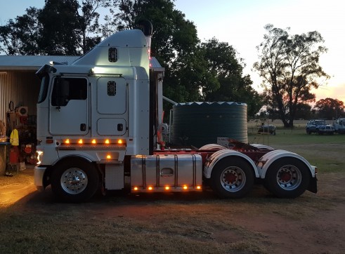 Kenworth K200 road train rated prime mover 3