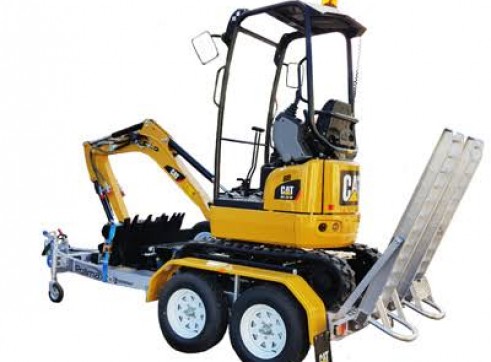 MACHINERY HIRE - Caterpillar 301.7 Mini Excavator  1