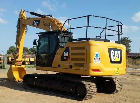 NEW 20T CAT 323 Next-Gen Excavator 2