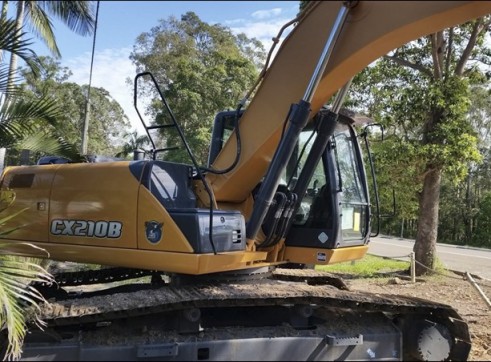 NEW 21T CASE CX210B Excavator 1