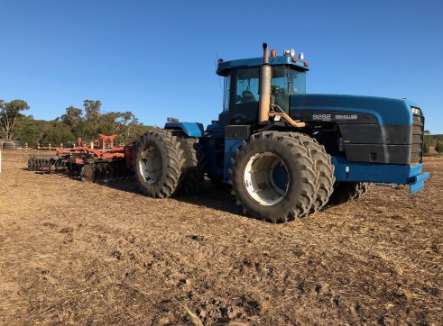 New Holland 9282 E4WD Tractor w/Syncro Transmission