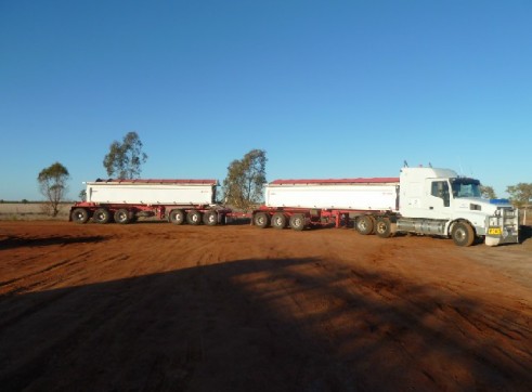Road Train Side Tippers with Prime Mover 1