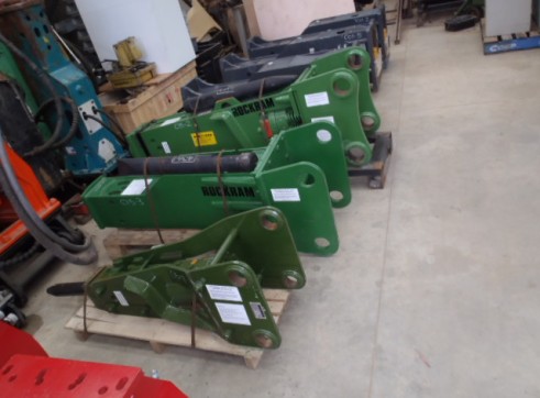 Rock Breakers Hydraulic Hammers For Hire or Sale 2