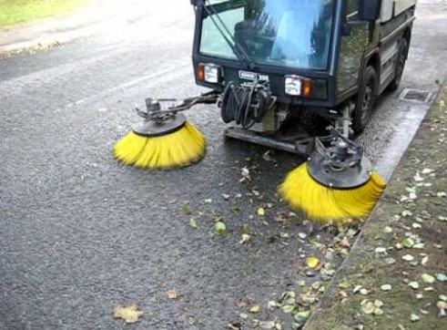 Schmidt footpath sweeper
