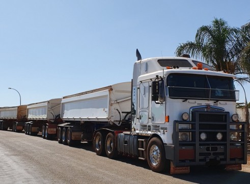 Semi Trailers for dry hire 5