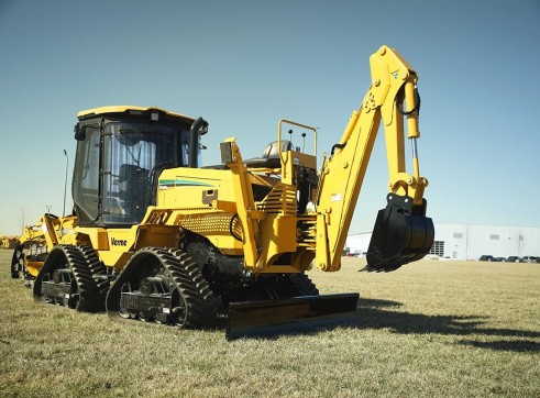 127HP Vermeer RTX1250I2 Ride-On Trencher 1