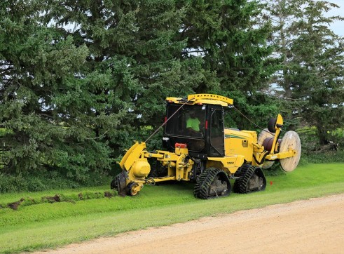 127HP Vermeer RTX1250I2 Ride-On Trencher 6