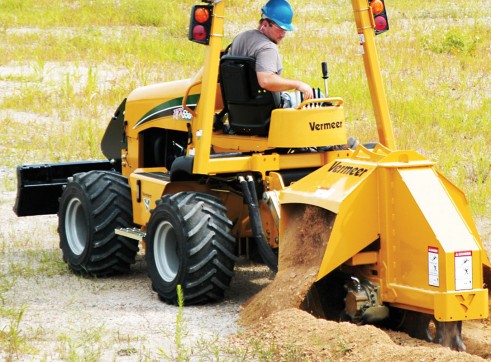 Vermeer RTX550 Ride-On Trencher 7