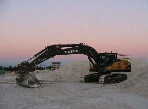 Volvo EC330CL Excavator - Mine spec 2