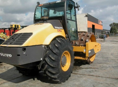 Volvo SD160DX Padfoot Roller 18 tonne 3
