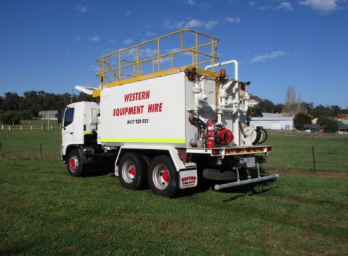 WATER CART FOR HIRE, HINO AUTO 6X4 WATER TRUCK WITH ROPS  2