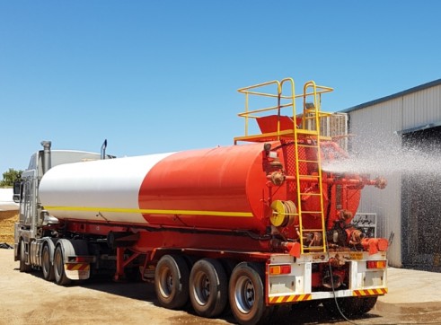 Water Tanker for dry hire or sale 1