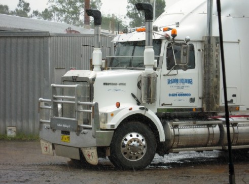 Western star Prime mover and Low Loader
